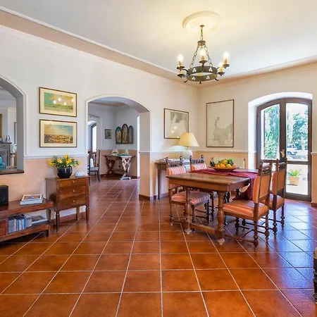 Sardinia Re - Donna Beatrice Villa *