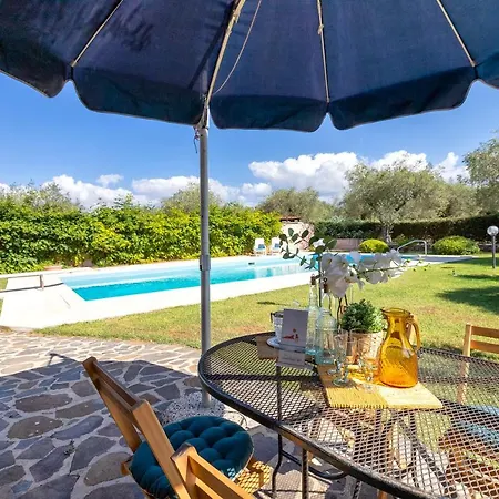 Sardinia Re - Donna Beatrice