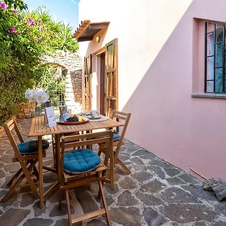 Sardinia Re - Donna Beatrice * ألغيرو