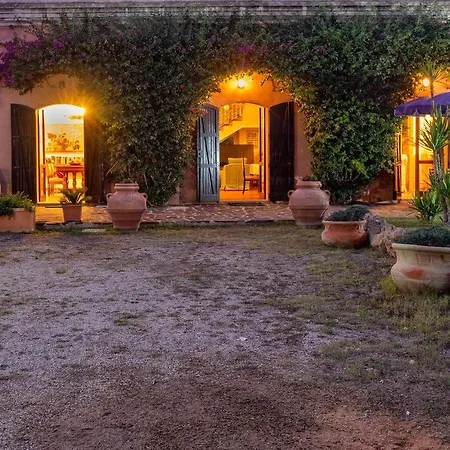 Sardinia Re - Donna Beatrice ألغيرو