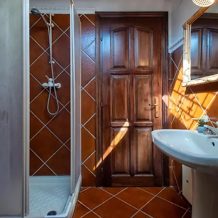 Sardinia Re - Donna Beatrice *