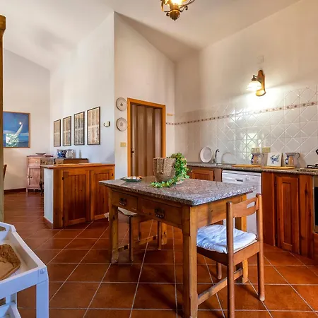 Sardinia Re - Donna Beatrice * ألغيرو