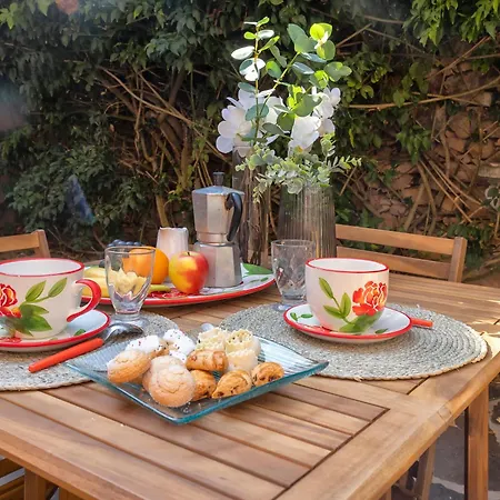 Sardinia Re - Donna Beatrice