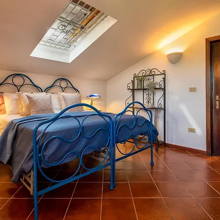 فيلة Sardinia Re - Donna Beatrice ألغيرو