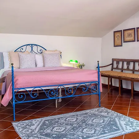 Sardinia Re - Donna Beatrice ألغيرو