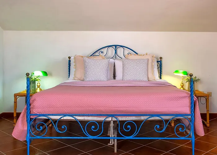 Sardinia Re - Donna Beatrice Villa *