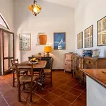 Sardinia Re - Donna Beatrice Alghero